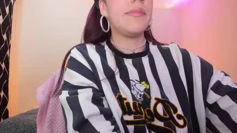 Stand and Rose online show from 03/26/26, 05:35