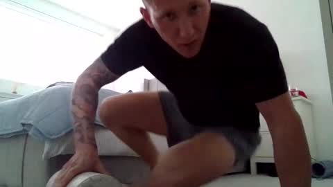 stanleyyyy26 online show from 02/18/26, 02:02