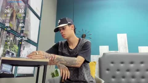 Stanly online show from 12/02/24, 11:34