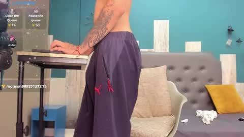 Stanly online show from 02/24/25, 02:15