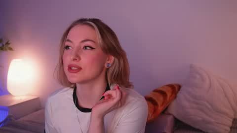 Snapshot of stanovaya300kg chatting on 02/06/26, 01:14 Kristina online show from 02/06/26, 01:14