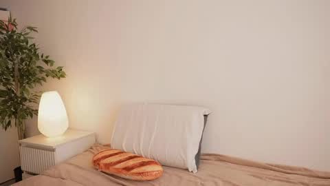 Snapshot of stanovaya300kg chatting on 04/06/26, 01:45 Kristina online show from 04/06/26, 01:45