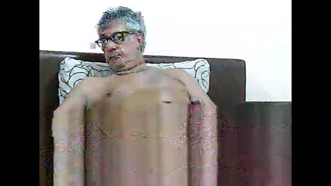 Snapshot of star0806666a chatting on 02/11/25, 05:26 star0806666a online show from 02/11/25, 05:26