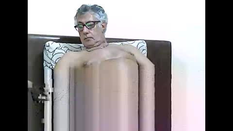 Snapshot of star0806666a chatting on 02/15/25, 04:47 star0806666a online show from 02/15/25, 04:47