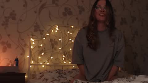 Snapshot of star_shopping chatting on 12/22/24, 03:44 Alice online show from 12/22/24, 03:44