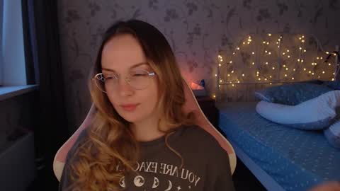 Snapshot of star_shopping chatting on 01/01/25, 09:49 Alice online show from 01/01/25, 09:49