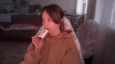 Snapshot of star_shopping chatting on 09/12/25, 10:15 Alice online show from 09/12/25, 10:15