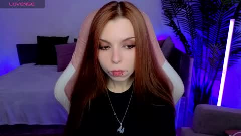 Snapshot of star_tarra chatting on 05/06/26, 02:08 Tarra online show from 05/06/26, 02:08