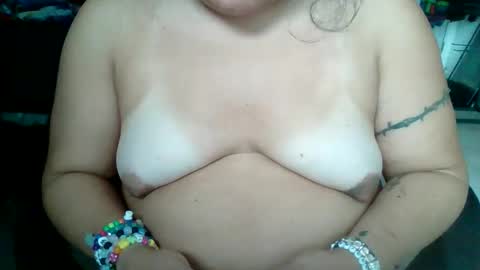 Snapshot of starella___saxxxton chatting on 11/15/25, 03:08 starella___saxxxton online show from 11/15/25, 03:08