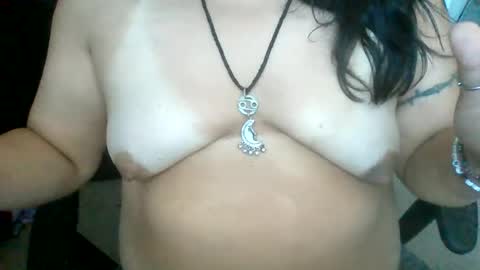 Snapshot of starella___saxxxton chatting on 07/06/26, 03:47 starella___saxxxton online show from 07/06/26, 03:47