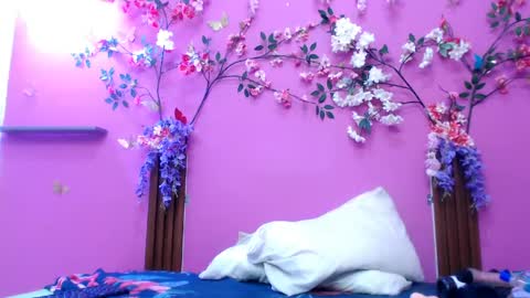 Snapshot of starfishanal21 chatting on 04/18/26, 07:58 alejandra online show from 04/18/26, 07:58