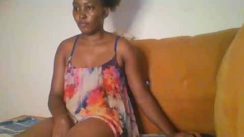 Snapshot of stargirl880271 chatting on 01/23/25, 12:25 isha online show from 01/23/25, 12:25