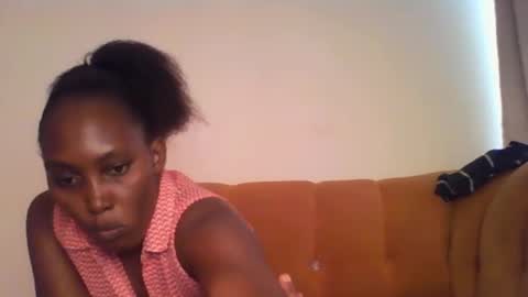 Snapshot of stargirl880271 chatting on 02/16/25, 09:04 isha online show from 02/16/25, 09:04