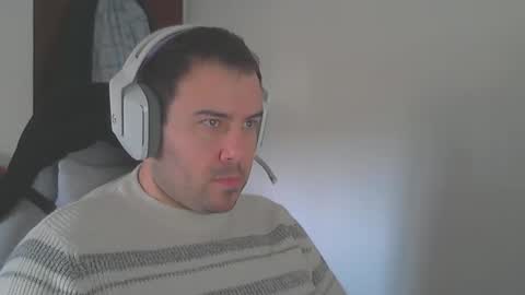 Snapshot of stark_86 chatting on 12/26/24, 09:55 stark_86 online show from 12/26/24, 09:55