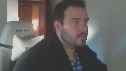 Snapshot of stark_86 chatting on 01/12/25, 08:04 stark_86 online show from 01/12/25, 08:04