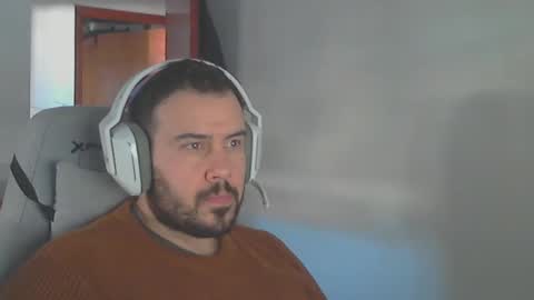 Snapshot of stark_86 chatting on 02/09/25, 01:46 stark_86 online show from 02/09/25, 01:46