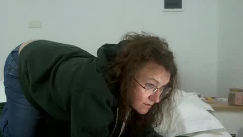 Snapshot of starlagurl chatting on 01/23/25, 11:58 starlagurl online show from 01/23/25, 11:58