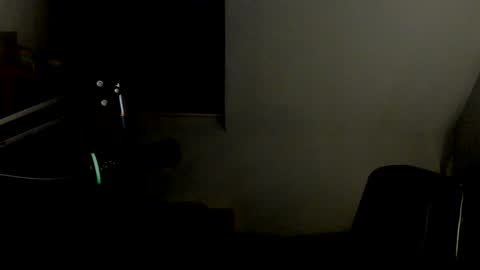 Snapshot of starlight1987 chatting on 01/09/25, 06:38 Adam online show from 01/09/25, 06:38