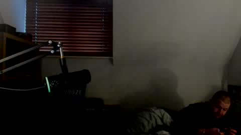 Snapshot of starlight1987 chatting on 01/18/25, 08:31 Adam online show from 01/18/25, 08:31