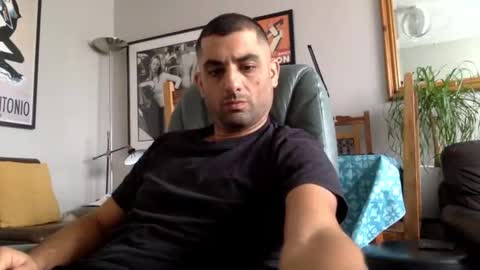 Starpizzle online show from 10/11/25, 12:04