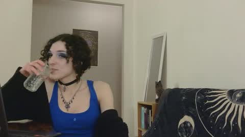 Snapshot of starry_soul chatting on 03/03/26, 12:50 Evan online show from 03/03/26, 12:50