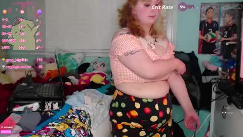 Snapshot of starsaturn chatting on 03/09/26, 05:22 Saturn online show from 03/09/26, 05:22