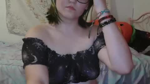 Snapshot of starthespacewhore chatting on 06/15/26, 04:15 Lemon online show from 06/15/26, 04:15