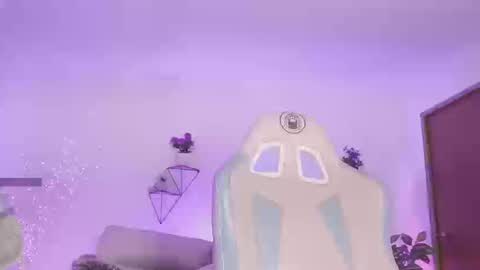 Yoko online show from 09/12/25, 12:38