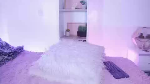 Snapshot of starwitch_ chatting on 03/20/26, 10:25 Yoko online show from 03/20/26, 10:25