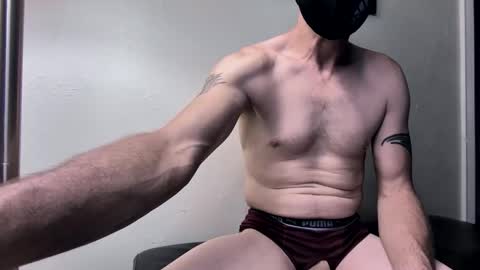 starzcoupleice online show from 05/12/26, 10:23