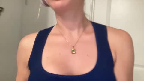 Snapshot of stassiethatsororitygirl chatting on 03/04/25, 10:38 Stassiethatsororitygirl online show from 03/04/25, 10:38