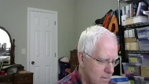 Snapshot of stasw20 chatting on 02/05/25, 04:03 stasw20 online show from 02/05/25, 04:03