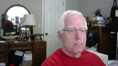 Snapshot of stasw20 chatting on 09/10/25, 02:17 stasw20 online show from 09/10/25, 02:17