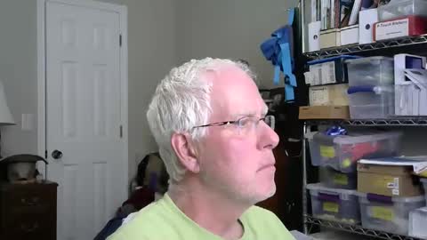 Snapshot of stasw20 chatting on 10/06/25, 08:17 stasw20 online show from 10/06/25, 08:17