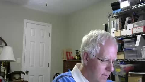 Snapshot of stasw20 chatting on 10/17/25, 03:53 stasw20 online show from 10/17/25, 03:53