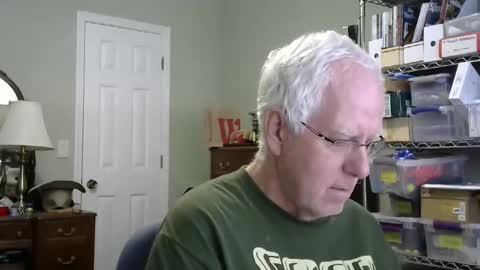 Snapshot of stasw20 chatting on 10/18/25, 04:41 stasw20 online show from 10/18/25, 04:41