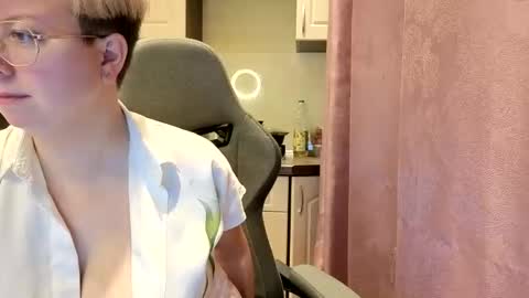 Stasya online show from 01/05/26, 08:23