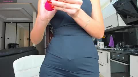 Snapshot of stasyq555 chatting on 03/05/25, 08:32 StasyQ555 online show from 03/05/25, 08:32