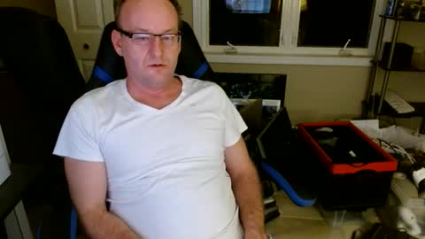 Snapshot of steakman007 chatting on 01/11/26, 12:21 Steakman online show from 01/11/26, 12:21