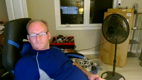 Snapshot of steakman007 chatting on 05/22/26, 03:24 Steakman online show from 05/22/26, 03:24