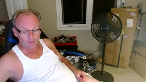 Snapshot of steakman007 chatting on 07/21/26, 02:58 Steakman online show from 07/21/26, 02:58
