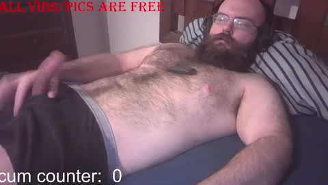 Snapshot of stealthytuna95 chatting on 09/20/25, 10:11 mike online show from 09/20/25, 10:11