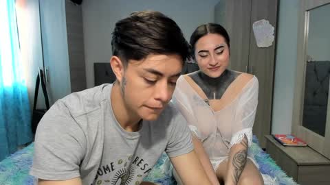 Snapshot of steban_and_kim chatting on 01/15/25, 08:16 steban and kim online show from 01/15/25, 08:16