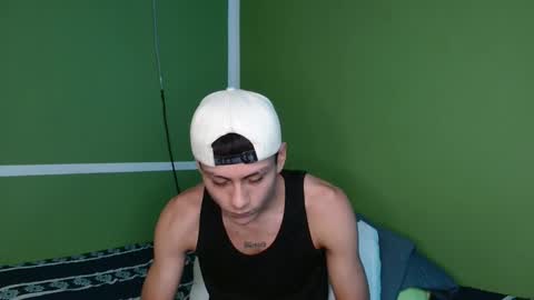 Snapshot of stebeen_smith chatting on 09/26/25, 03:05 stebeen smith online show from 09/26/25, 03:05