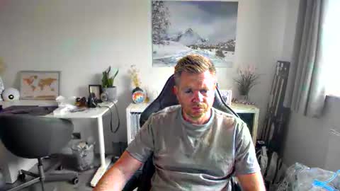 steelk2010 online show from 06/01/26, 12:40