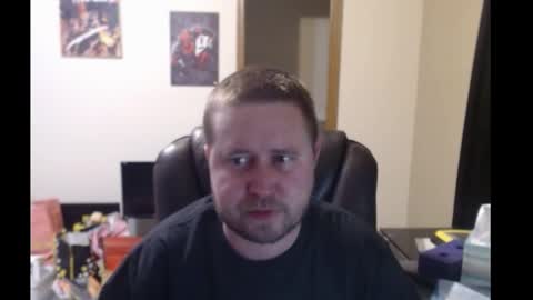 Snapshot of steelsings chatting on 01/11/25, 01:16 SteelSings online show from 01/11/25, 01:16