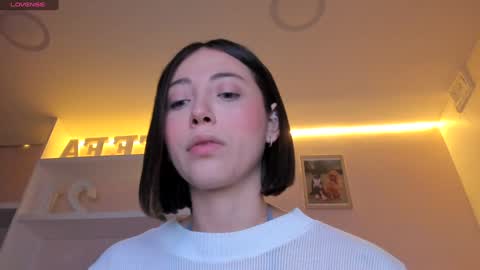 Stefa Gomez  online show from 12/14/24, 03:04