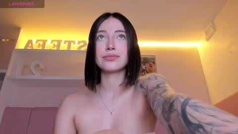 Stefa Gomez  online show from 02/22/25, 11:46