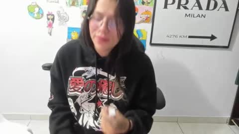 Snapshot of stefan_litleee chatting on 01/24/25, 11:23 julieth-cancer online show from 01/24/25, 11:23