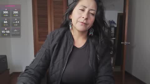 Stafania 3 online show from 11/19/25, 03:12